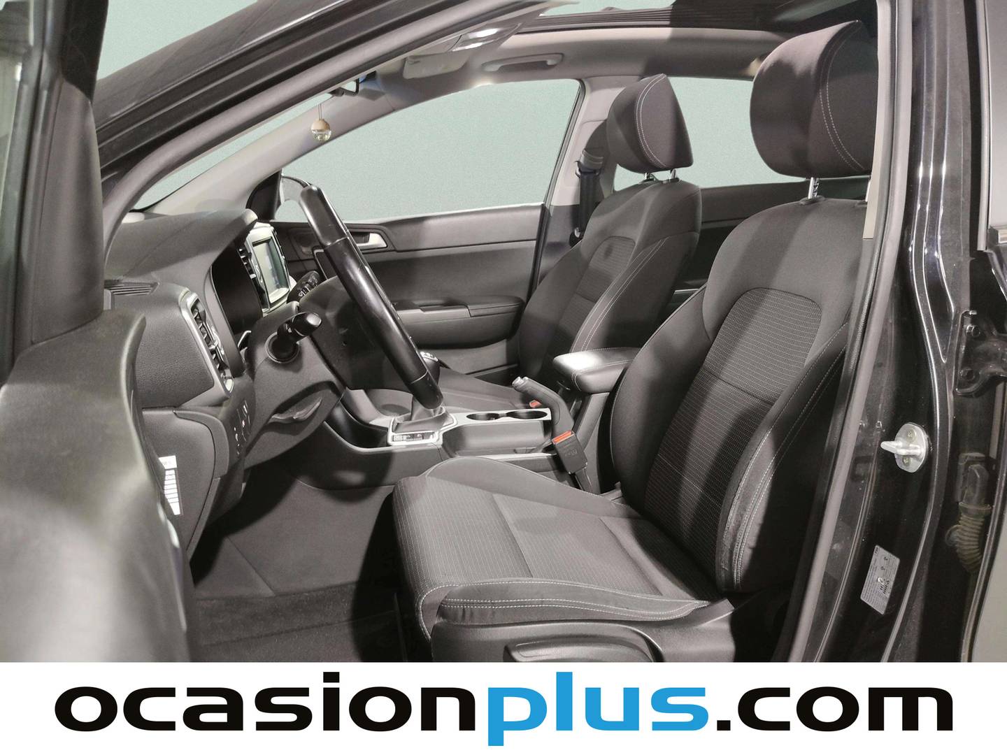 Foto asientos delanteros KIA Sportage KIA Sportage 1.7 CRDi VGT Eco-Dynamics x-Tech17 4x2 (115 CV)
