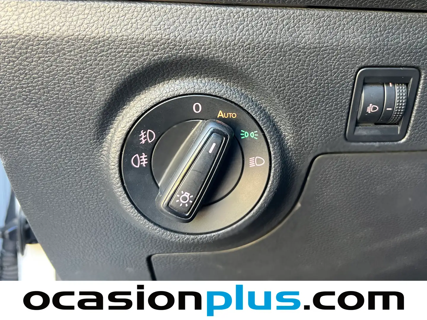 Foto Seat Ibiza SEAT Ibiza 1.0 MPI Reference Go2 (80 CV)