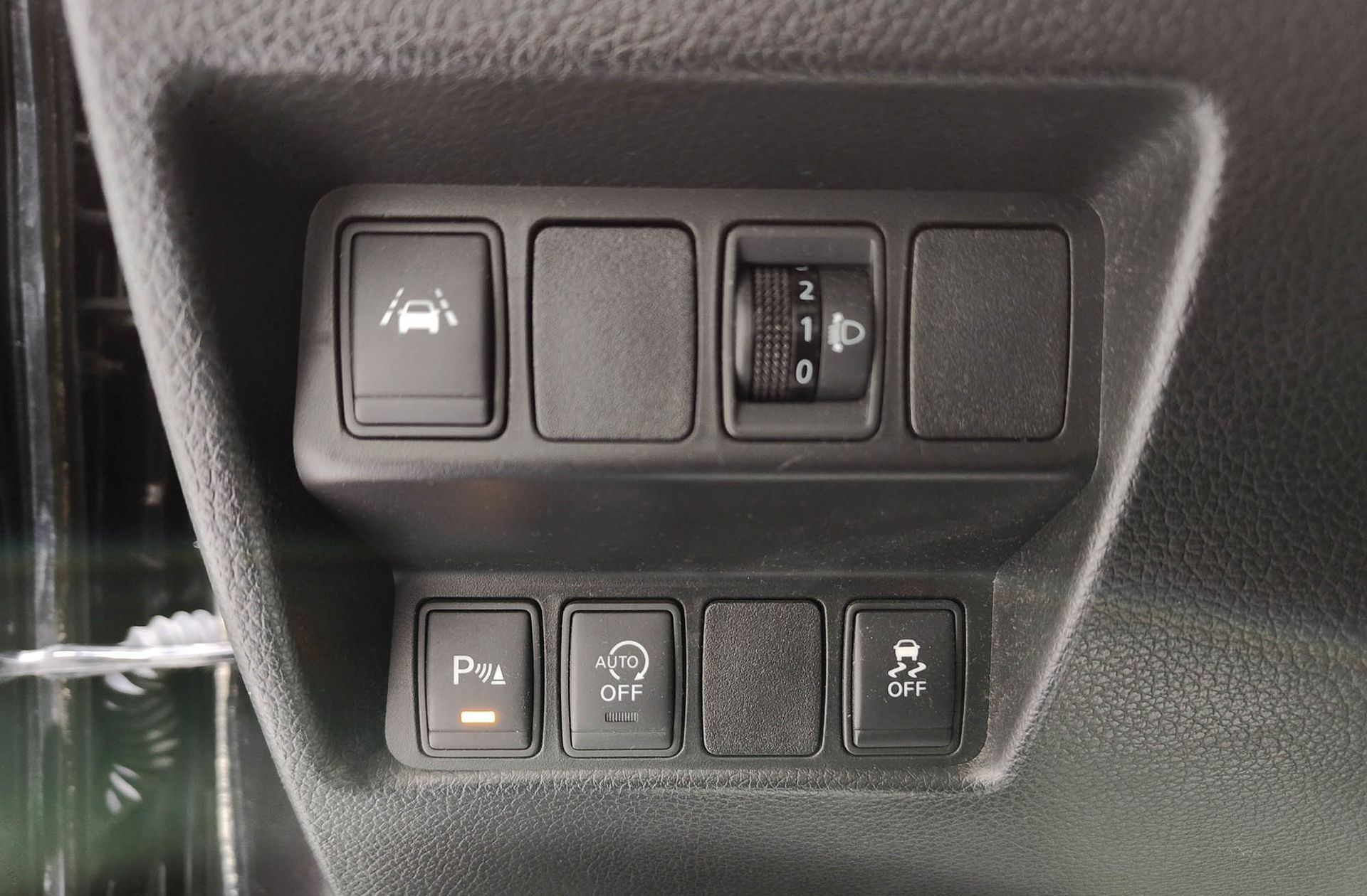 Nissan Qashqai dCi 130 N-Connecta - foto 23