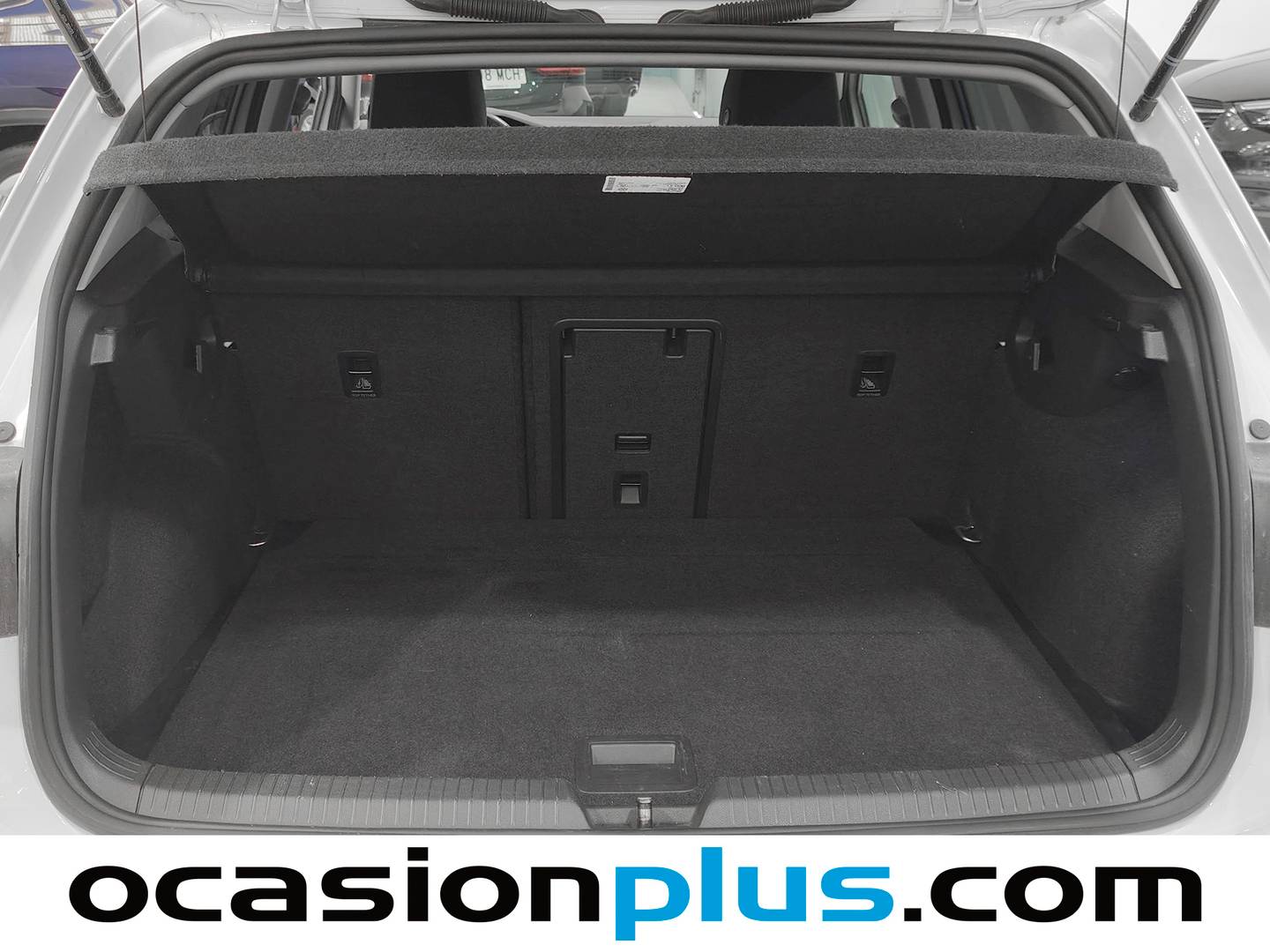 Fotos maletero Volkswagen Golf Volkswagen Golf Life 1.0 eTSI (110 CV) DSG