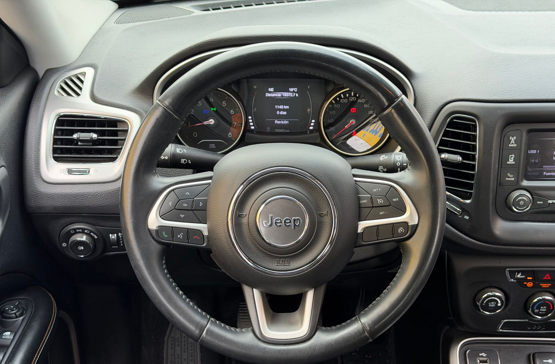 Jeep Compass 1.4 MultiAir Sport 4x2 - foto 19