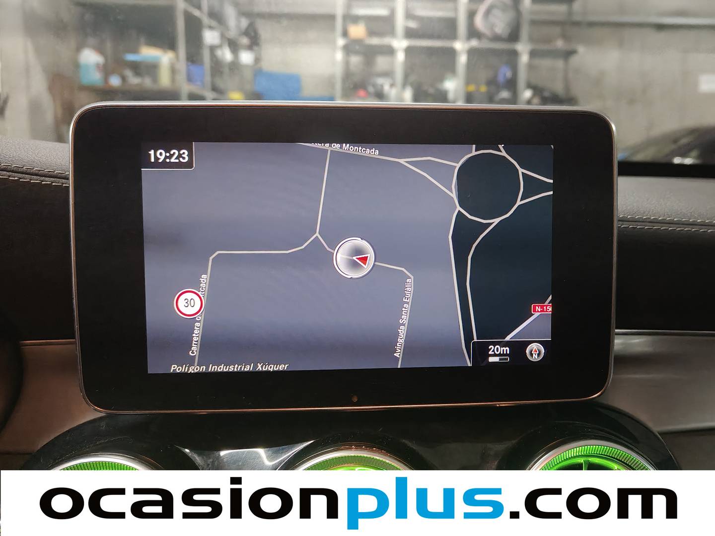 Equipamiento del Mercedes Clase C Mercedes Clase C 220 BlueTEC (170 CV) Pack AMG