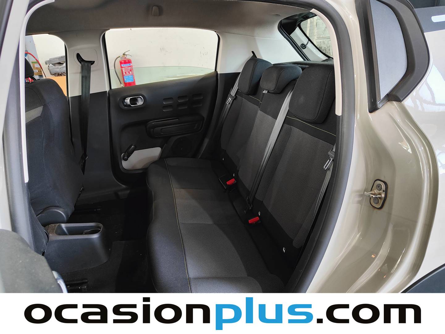 Foto asientos traseros Citroën C3 Citroën C3 PureTech 83 Feel Pack (83 CV)