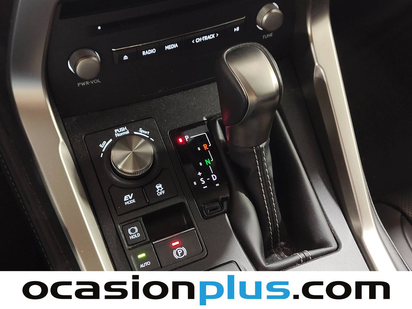 Lexus NX Lexus NX 300h Executive Navigation 4WD (197 CV) de ocasión
