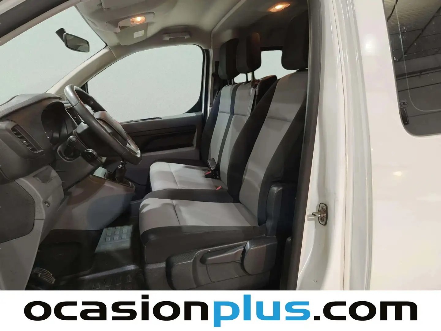 Foto Citroën Jumpy Citroen Jumpy Combi BlueHDi 120 Talla M Confort (120 CV) (6 Plazas)