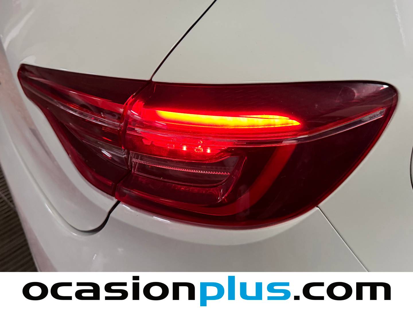 Foto Renault Clio Renault Clio Intens TCe  (90 CV)