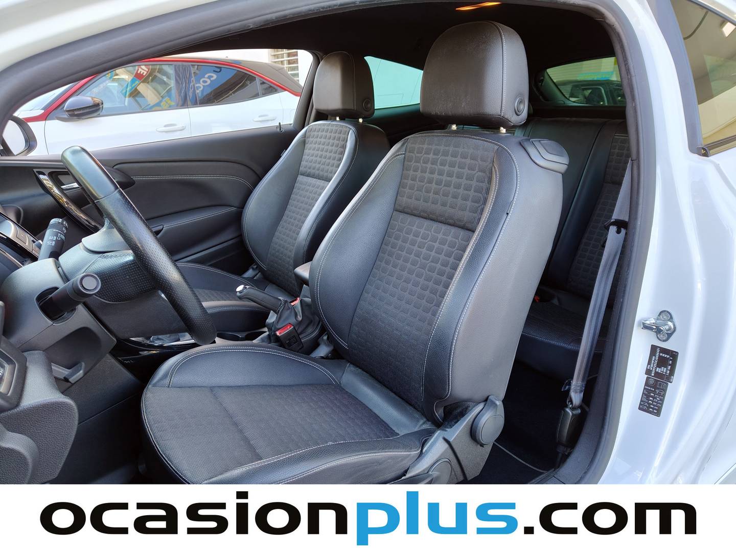 Foto asientos delanteros Opel GTC Opel Astra 1.4 Turbo S&S Sportive (140 CV)