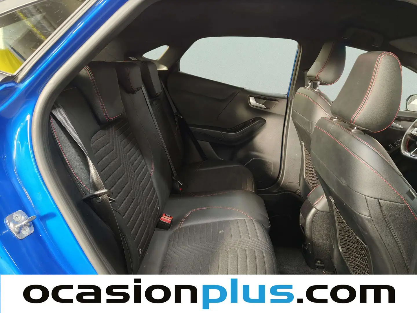 Foto Ford Puma Ford Puma 1.0 EcoBoost MHEV ST-Line X Auto (125 CV)