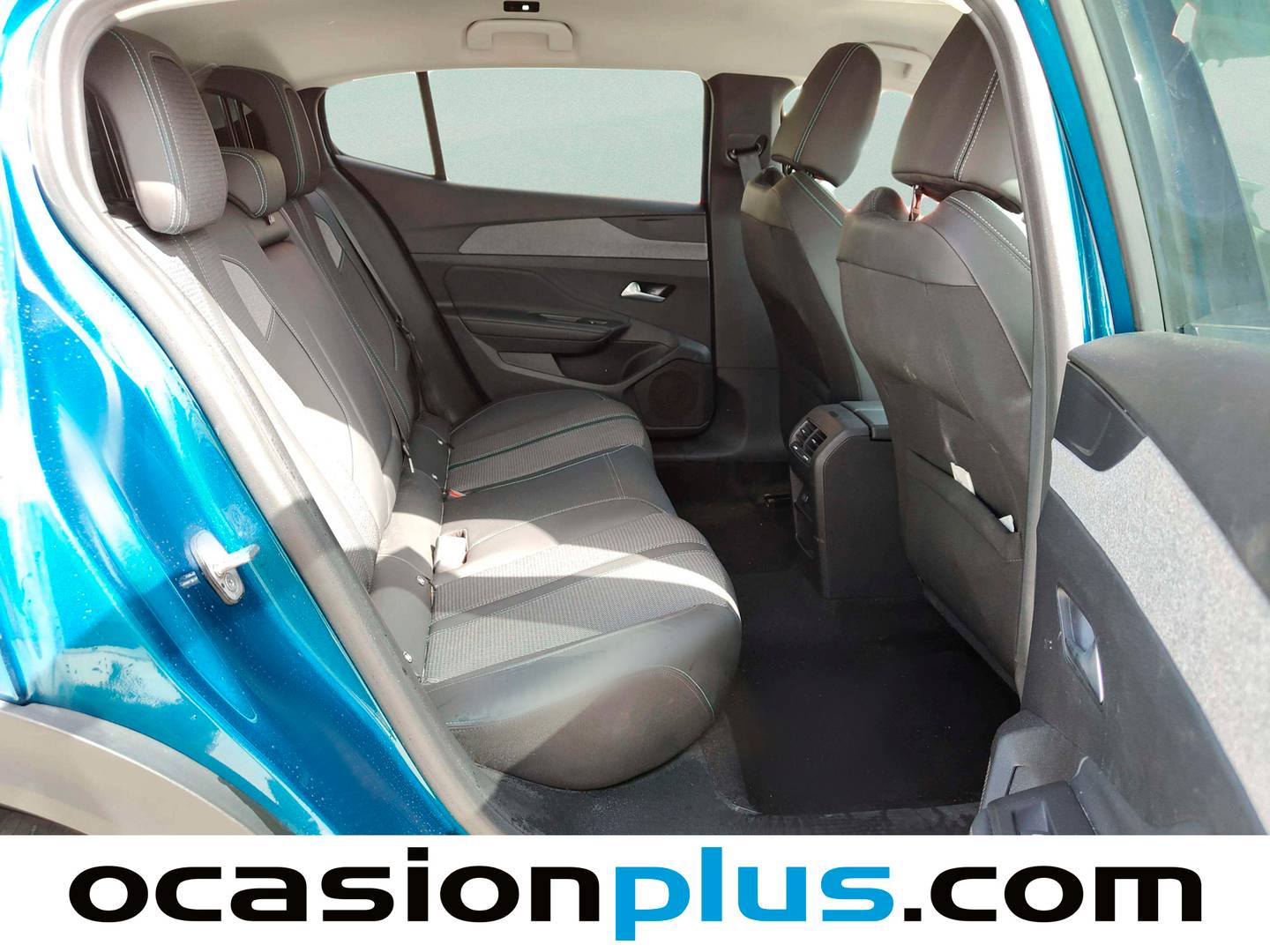 Peugeot 408 Peugeot 408 Allure Hybrid 145 eDCS6 (145 CV) al mejor precio