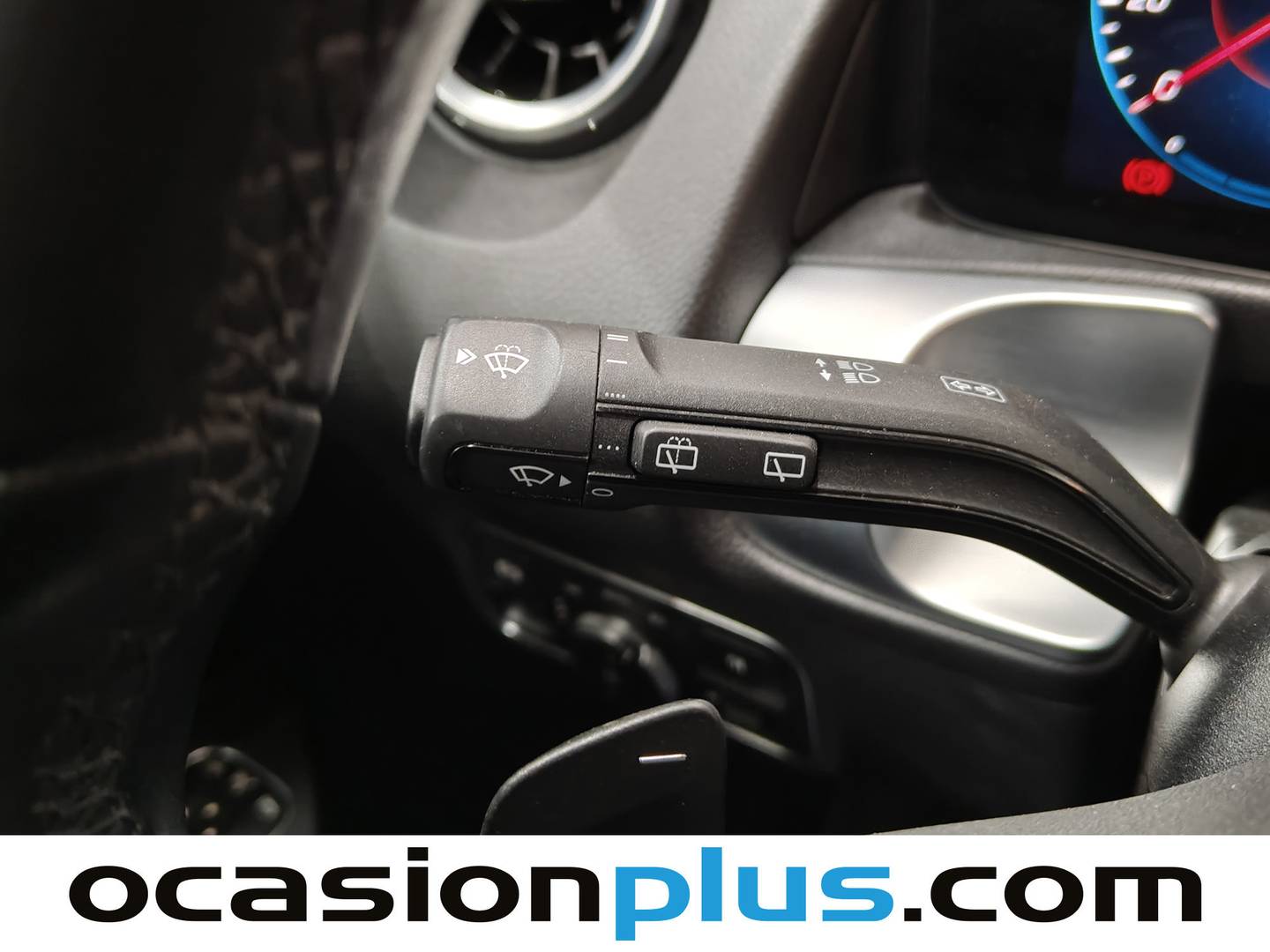 Foto Mercedes GLB Mercedes-Benz GLB 200 d 4Matic (150 CV)