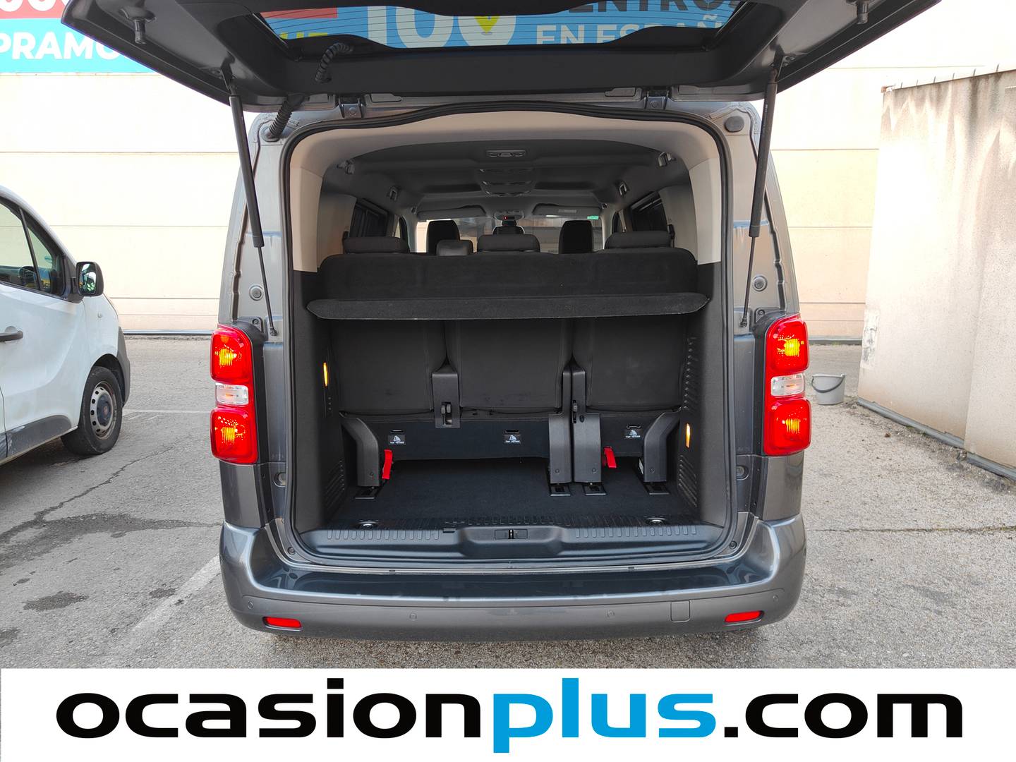 Fotos maletero Citroën Spacetourer Citroen Spacetourer BlueHDi 150 Talla M Origins (150 CV) 8 Plazas