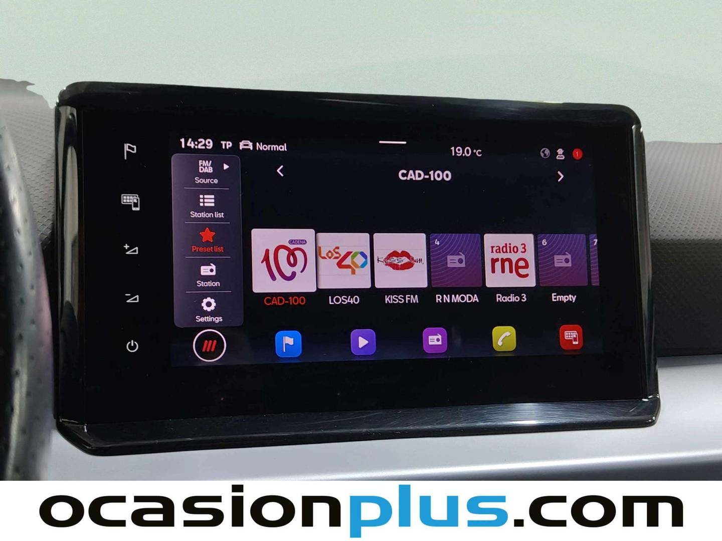 Foto Seat Arona SEAT Arona 1.5 TSI S&S FR XL DSG (150 CV)