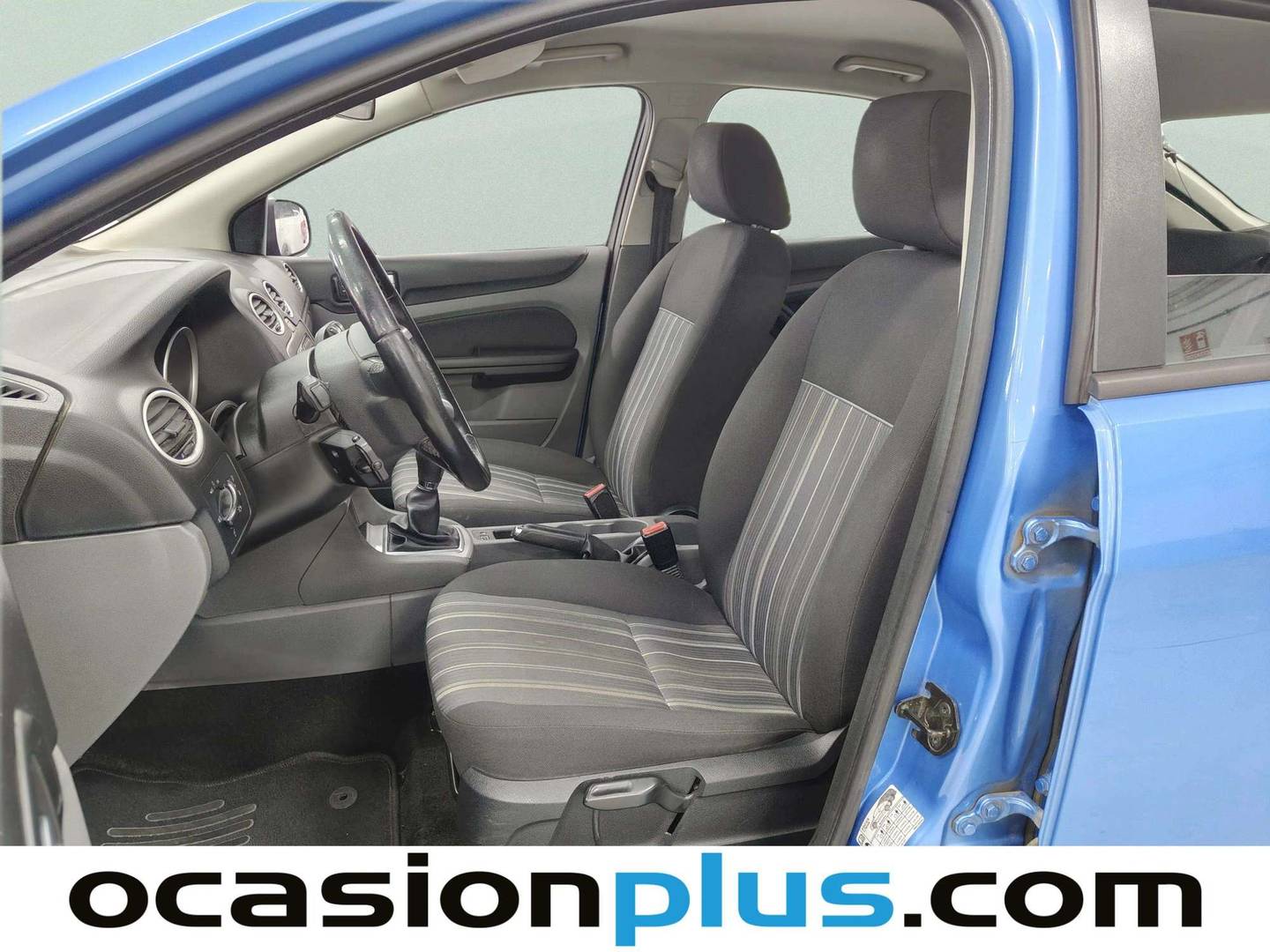 Foto asientos delanteros Ford Focus Ford Focus 1.6 TDCI Trend  (109 CV)