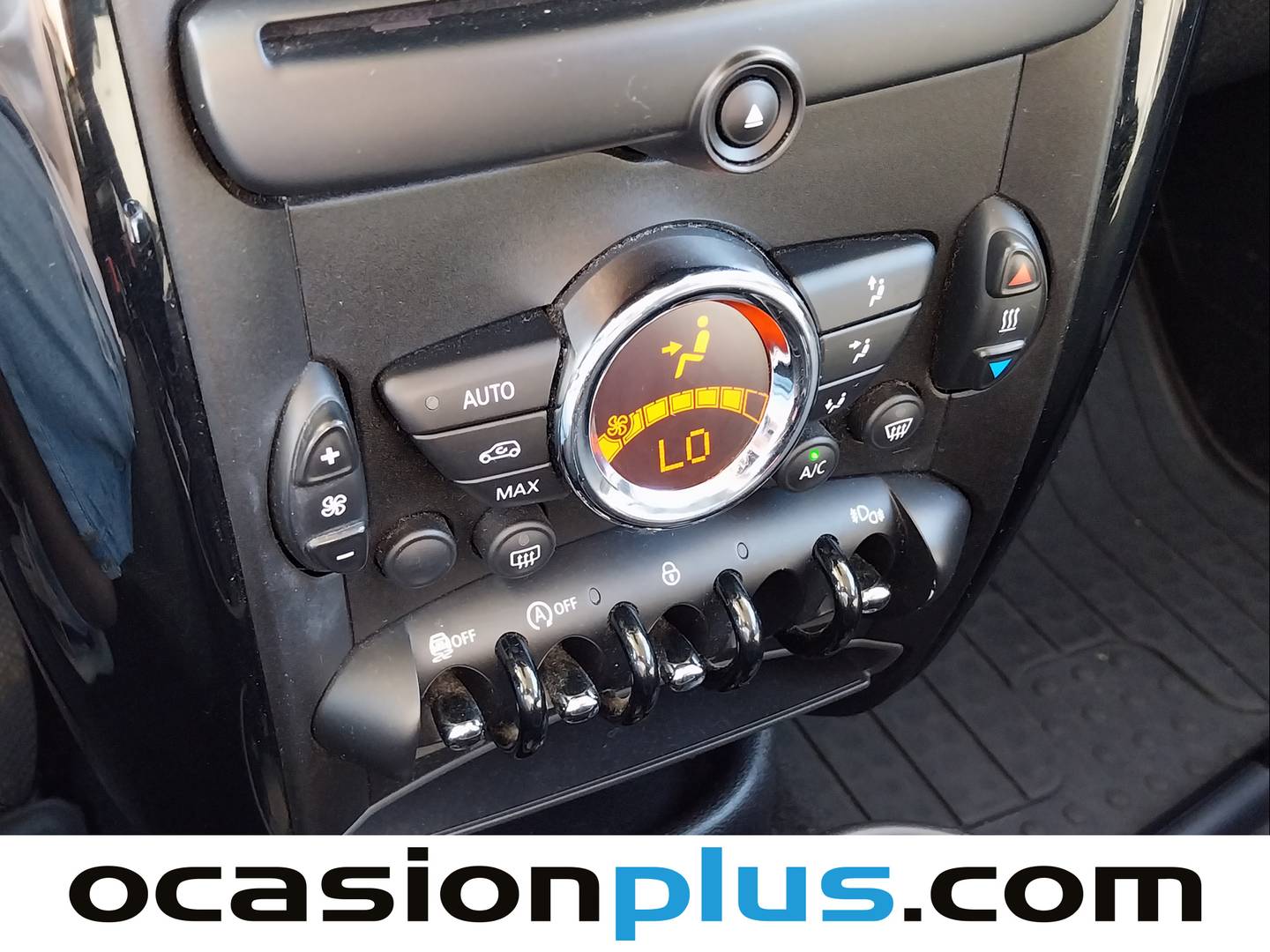 Extras y acabados del Mini Countryman Mini MINI Countryman One D (90 CV)