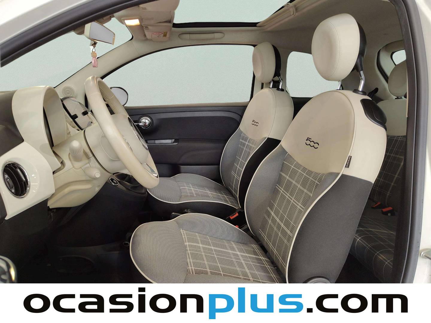 Foto asientos delanteros Fiat 500 Fiat 500 1.2 8v Lounge (69 CV)