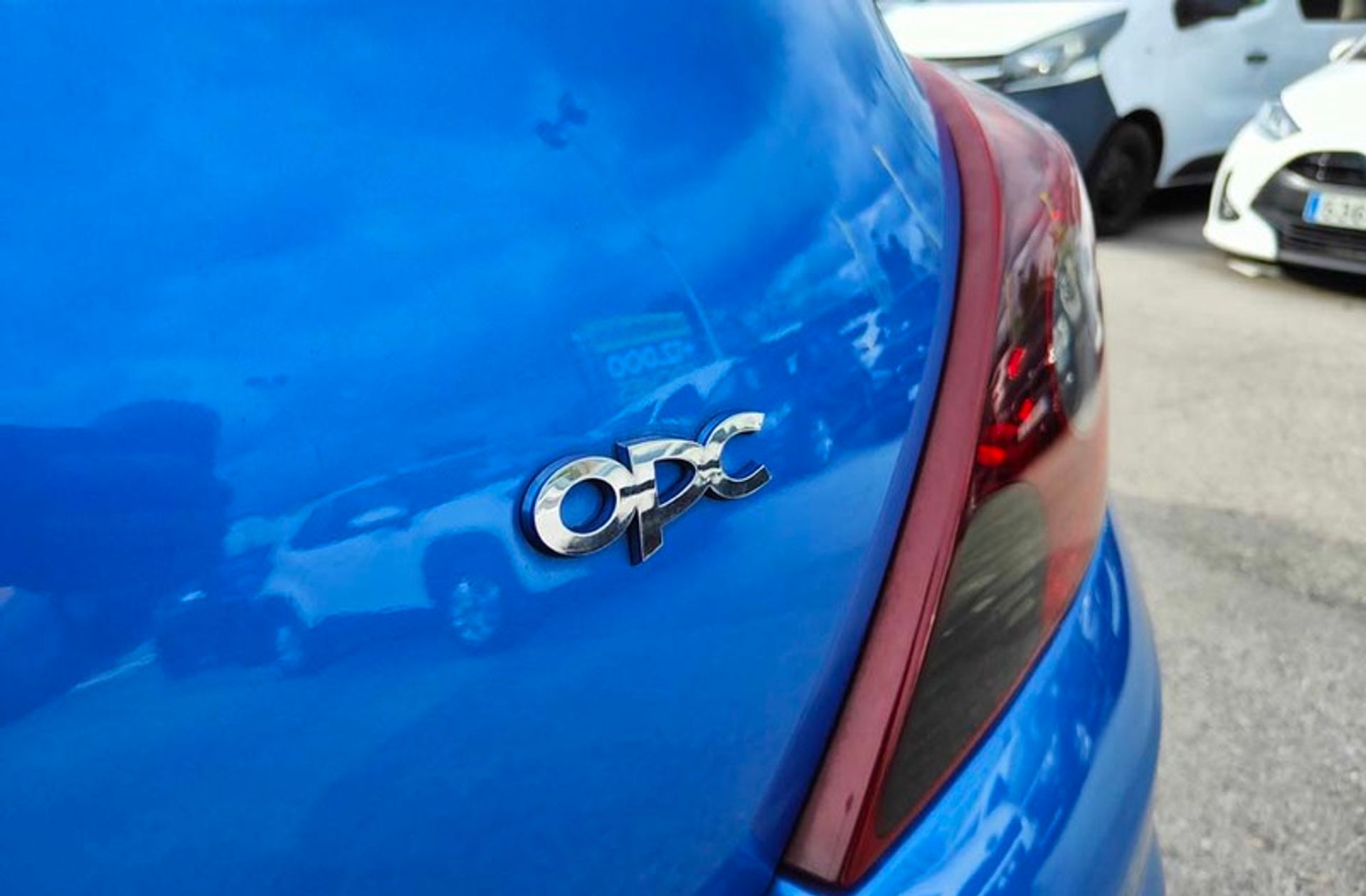 Opel Corsa 1.6 Turbo OPC - foto 5