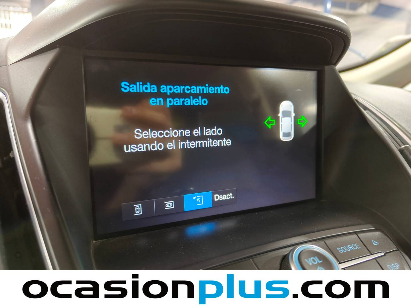 Equipamiento del Ford C-Max Ford C-Max 1.5 TDCI Titanium (120 CV)