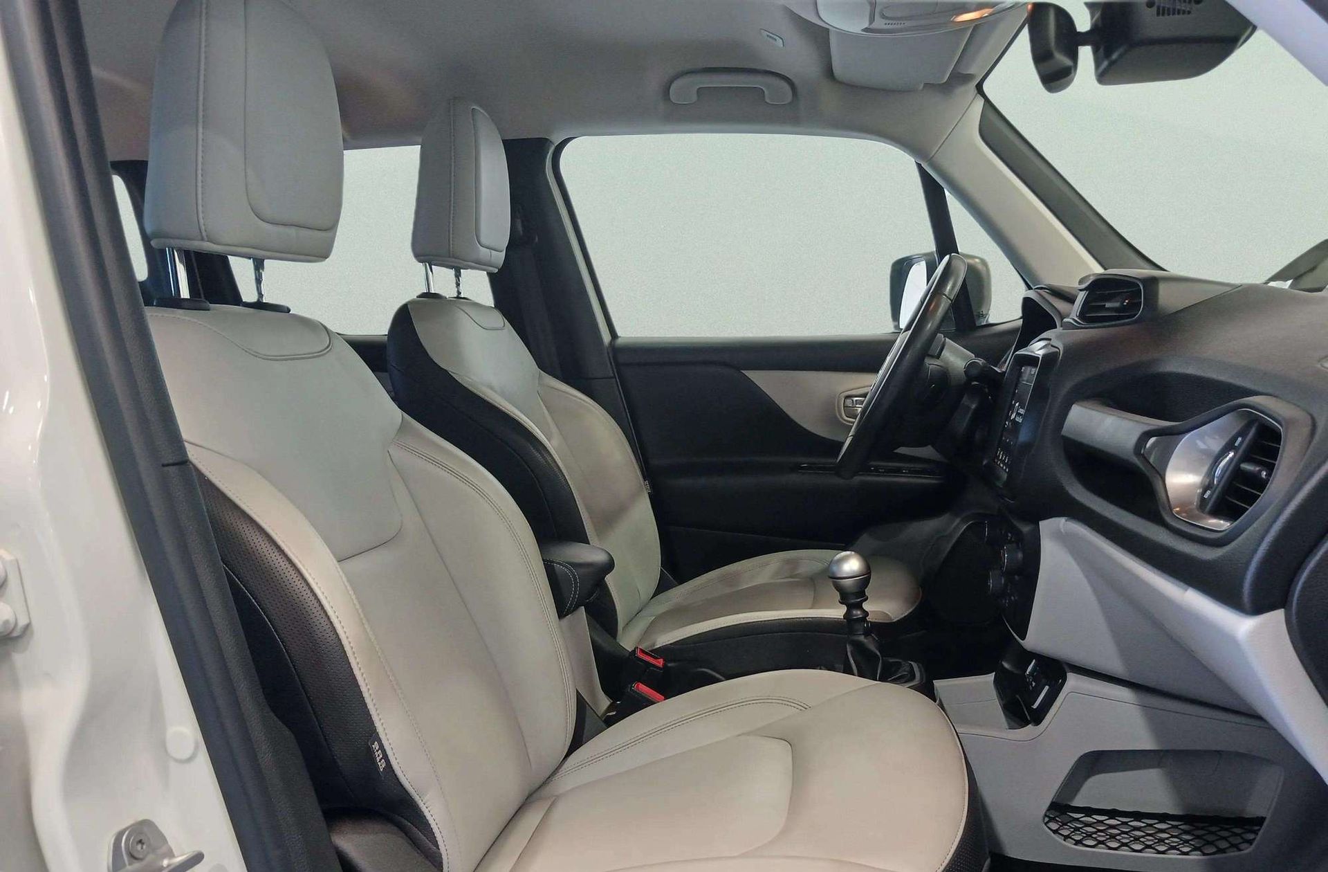 Jeep Renegade 1.6 MultiJet Limited 4x2 - foto 19