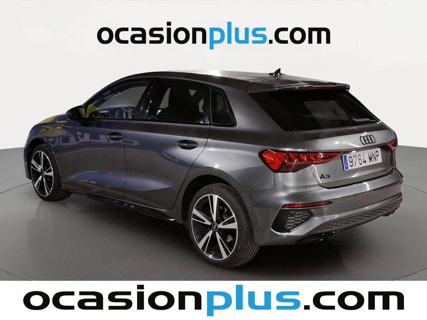 Foto trasera Audi A3 Audi A3 Sportback Black line 30 TDI (116 CV) S tronic Pack S Line izquierda