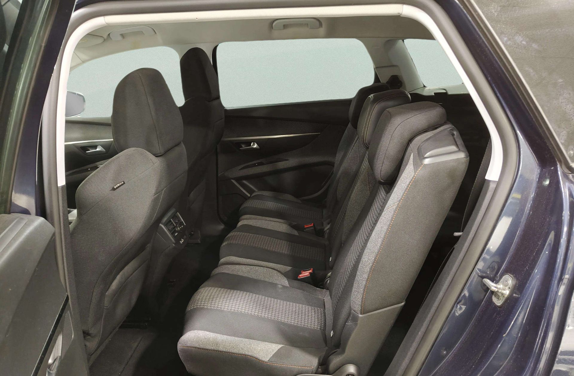 Peugeot 5008 1.6L BlueHDi Active EAT6 7 plazas - foto 13