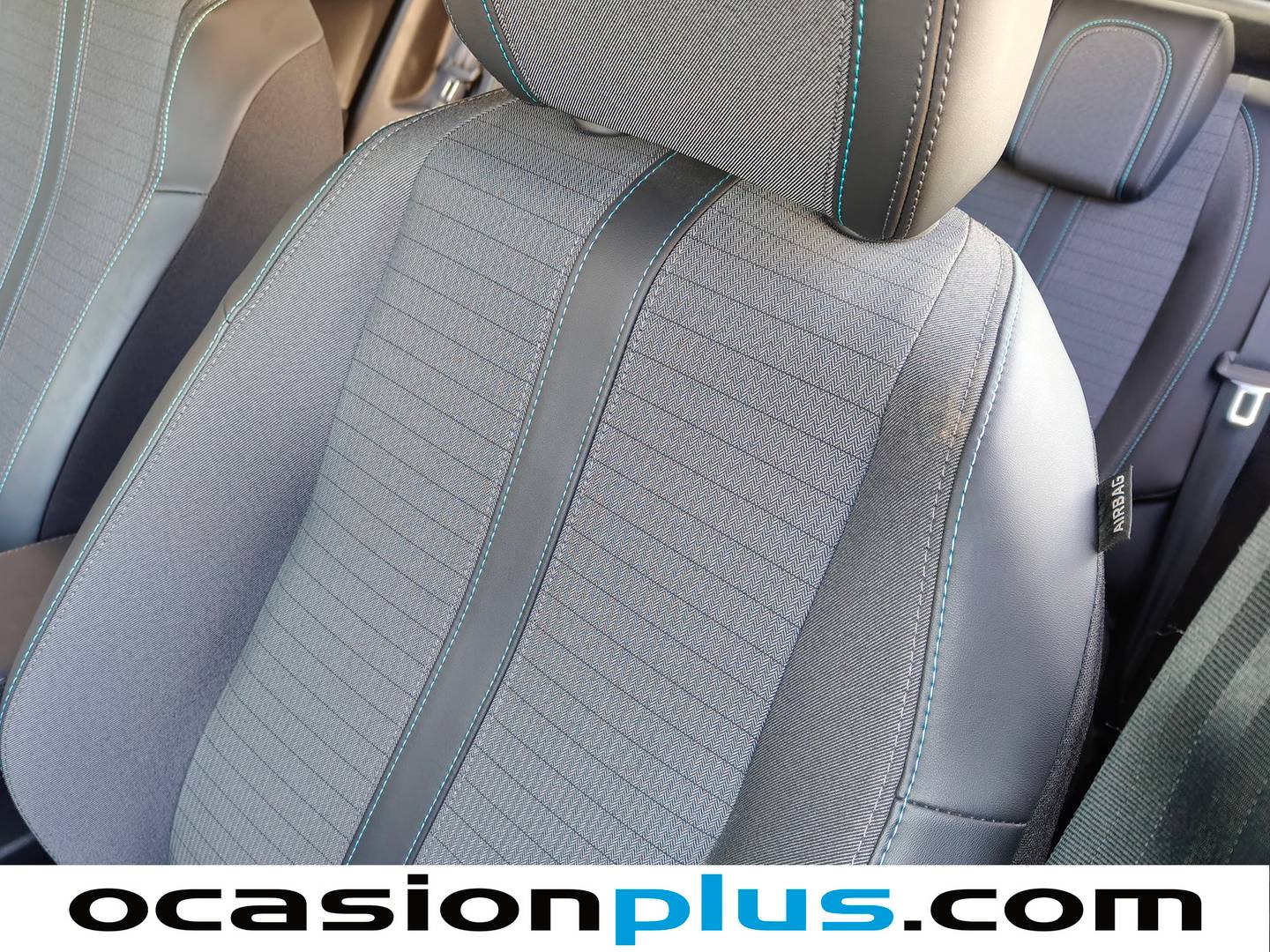 Extras y acabados del Peugeot 2008 Peugeot 2008 PureTech 130 S&S Allure Pack (130 CV)