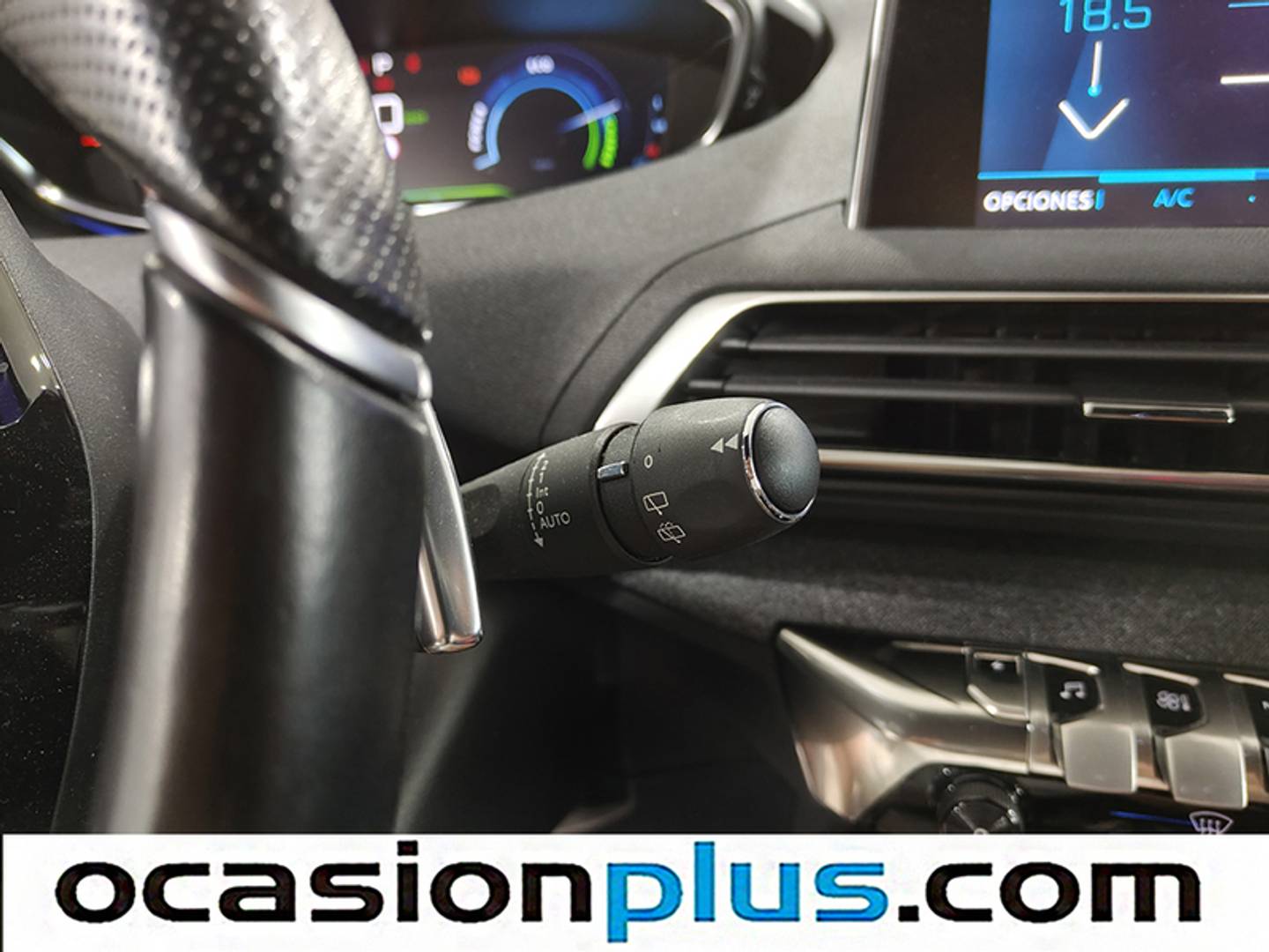 Peugeot 3008 Hybrid Peugeot 3008 Hybrid 225 GT Line e-EAT8 (225 CV) automático