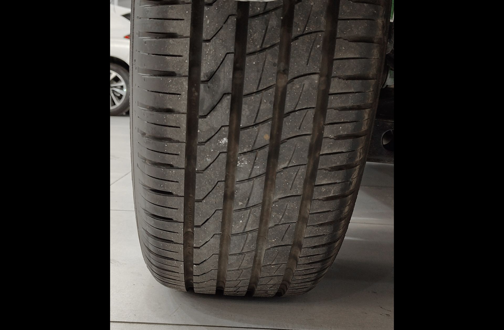 Omoda 5 Premium 1.6 T-GDi - foto 41