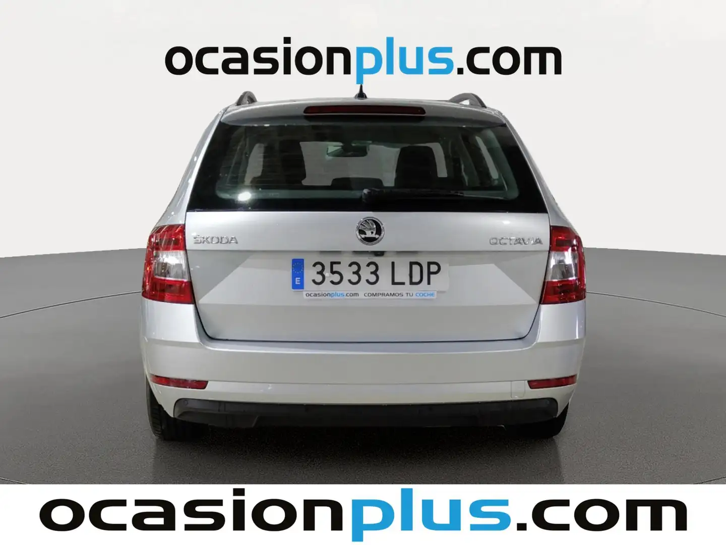Foto Skoda Octavia Skoda Octavia Combi 1.6 TDI CR Ambition (115 CV)