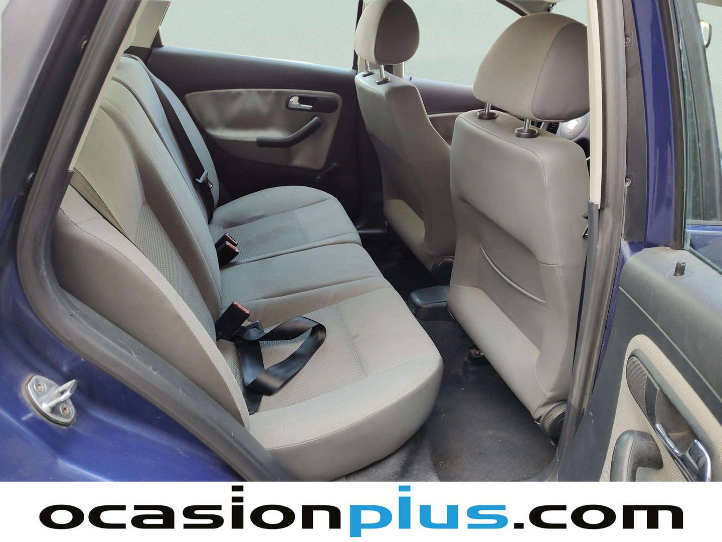 Seat Ibiza Seat Ibiza 1.4i 16v 100 CV SIGNA al mejor precio