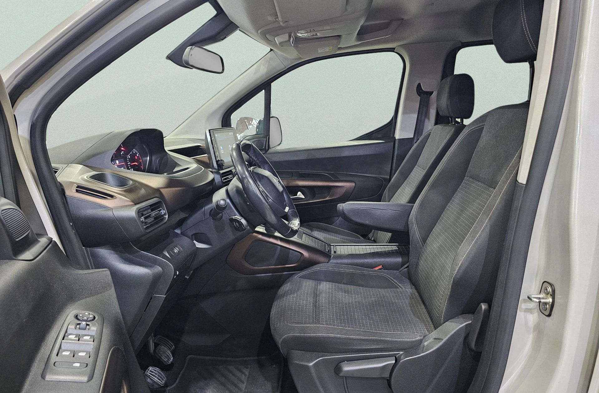 Peugeot Rifter PureTech 110 GT Line Standard - foto 12