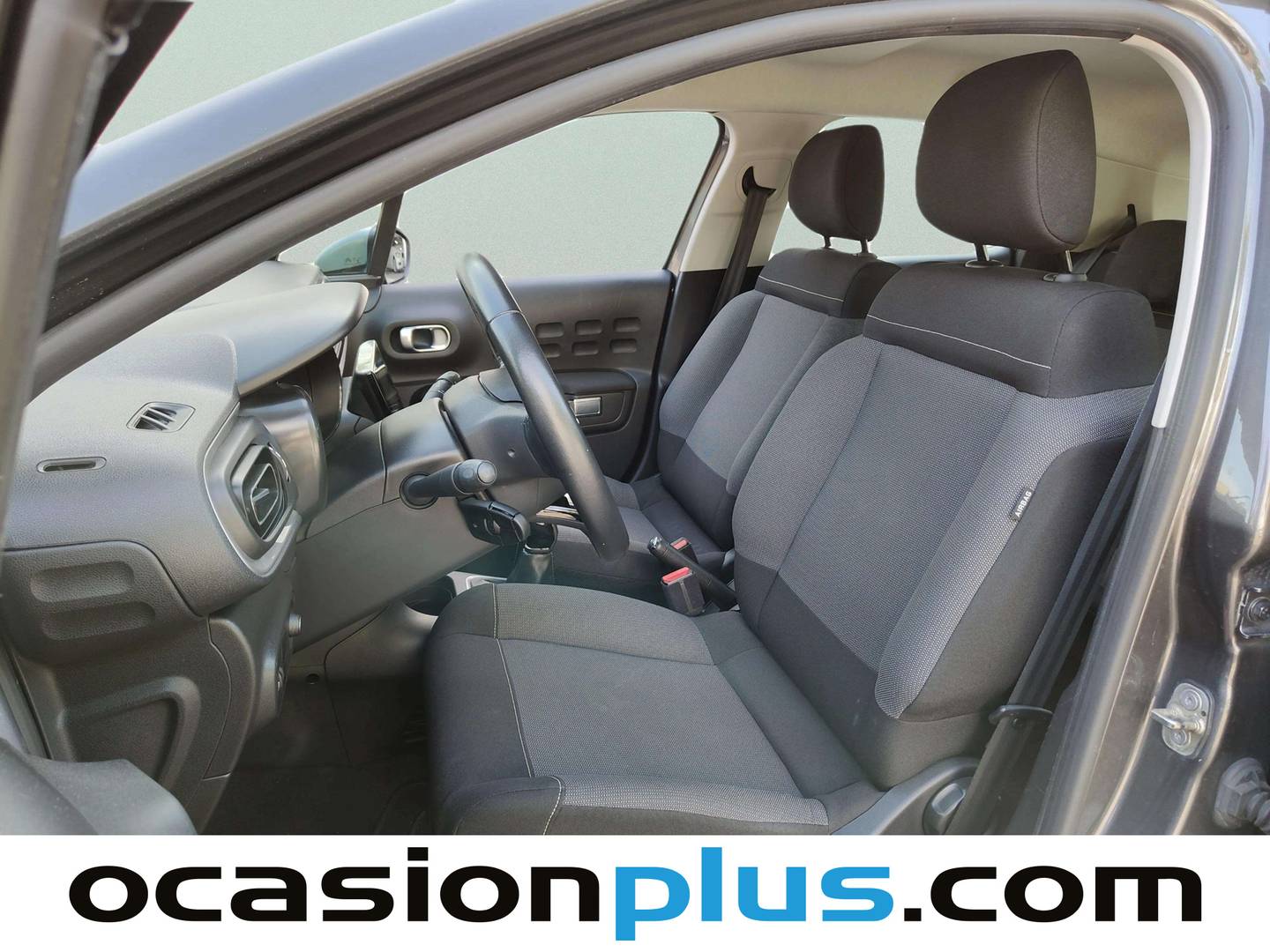 Foto asientos delanteros Citroën C3 Citroën C3 PureTech 83 Feel Pack (83 CV)