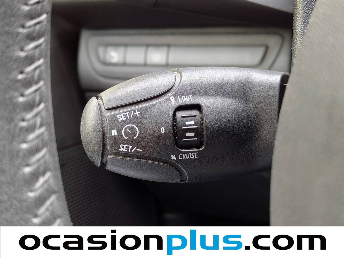 Extras del Peugeot 208 Peugeot 208 PureTech Signature (82 CV)