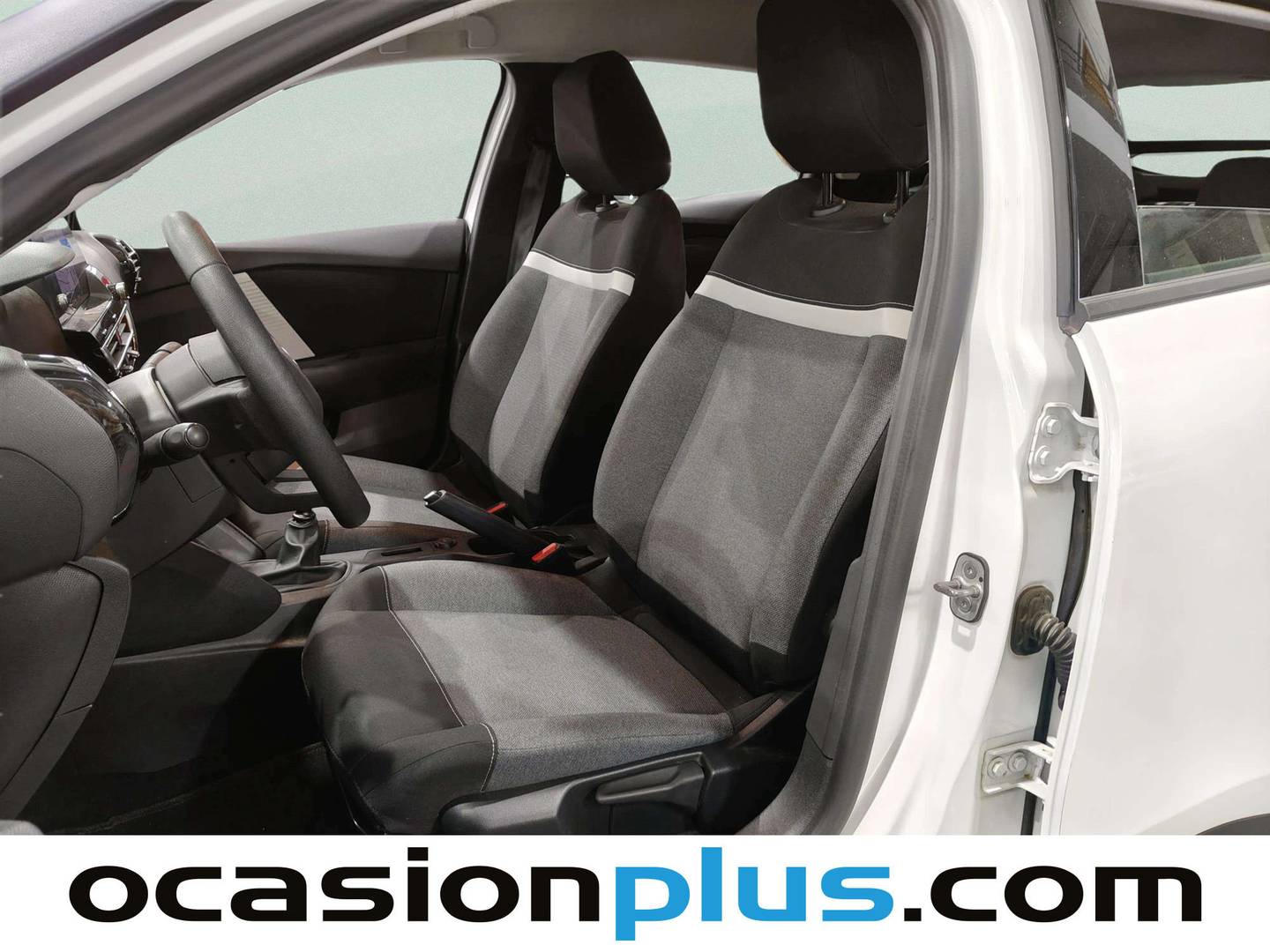 Foto asientos delanteros Citroën C4 Citroën C4 BlueHDi 110 S&S Live Pack (110 CV)