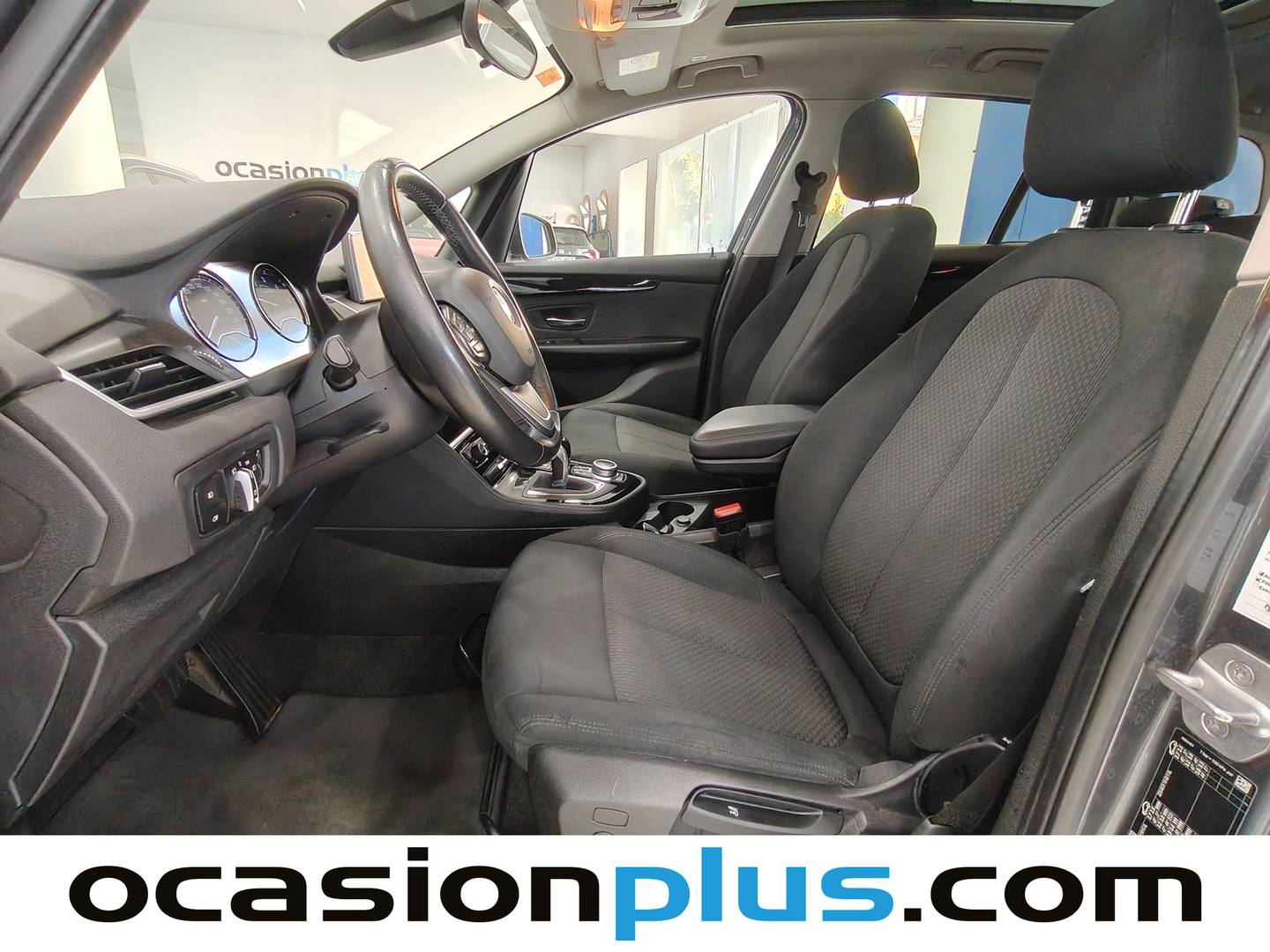 Foto asientos delanteros BMW Serie 2 Gran Tourer BMW Serie 2 218d Gran Tourer Business (150 CV) 7 Plazas