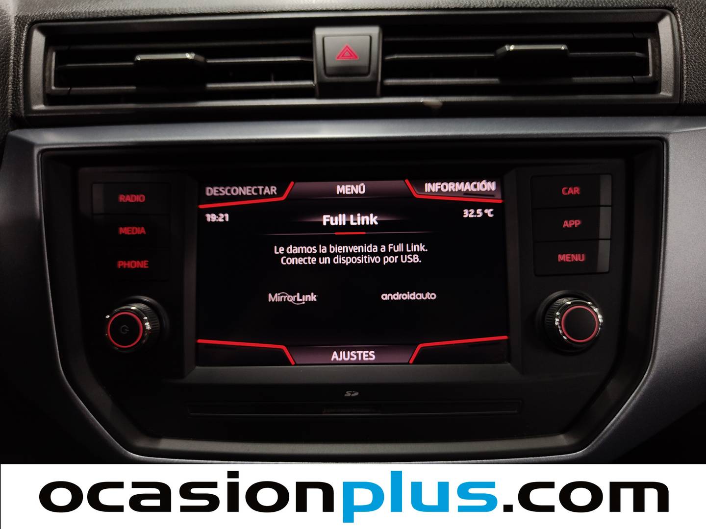 Equipamiento del Seat Arona Seat Arona 1.0 TSI Ecomotive S&S Style (95 CV)