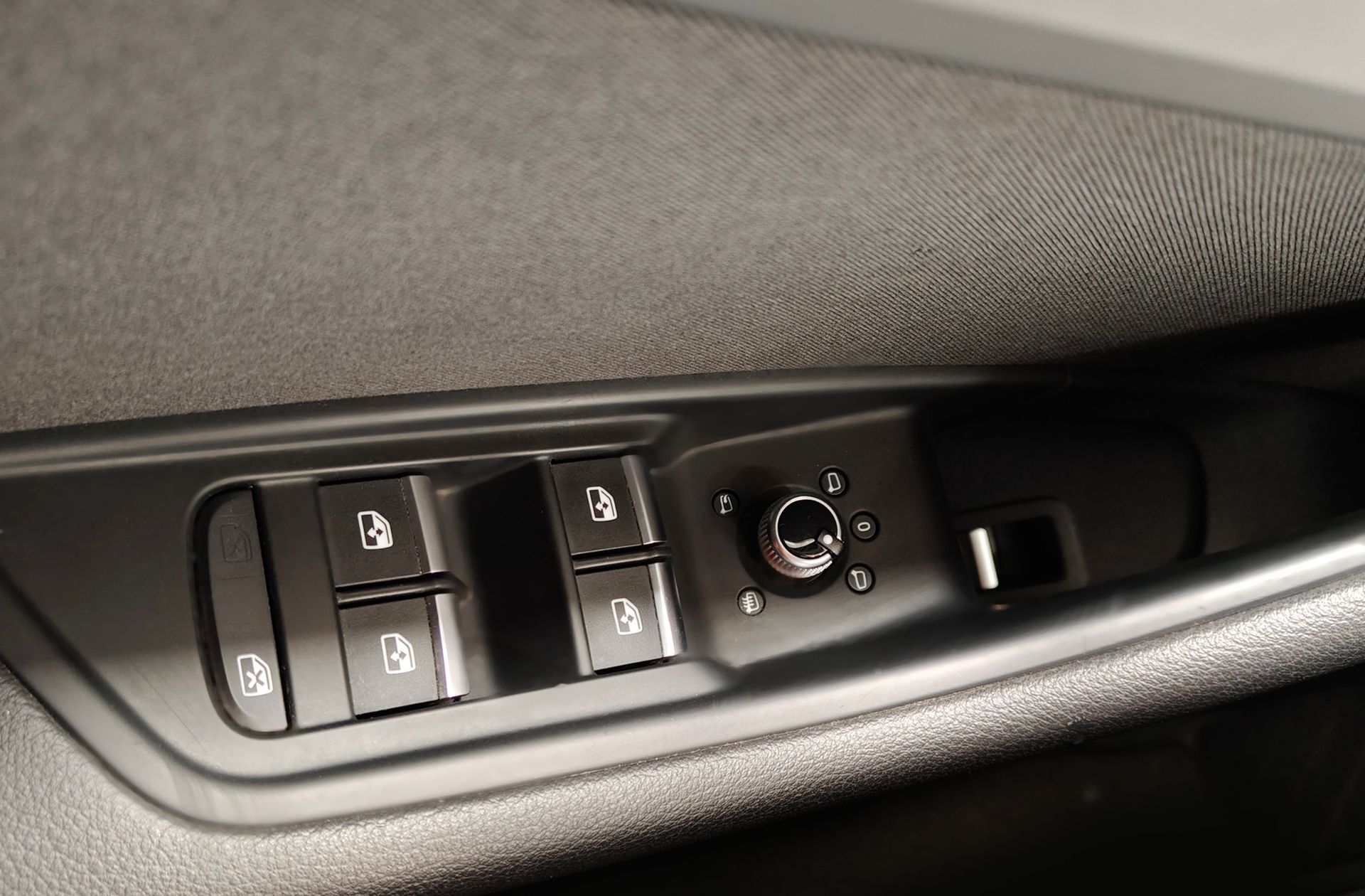 Audi A4 Avant Advanced 35 TFSI S tronic - foto 38