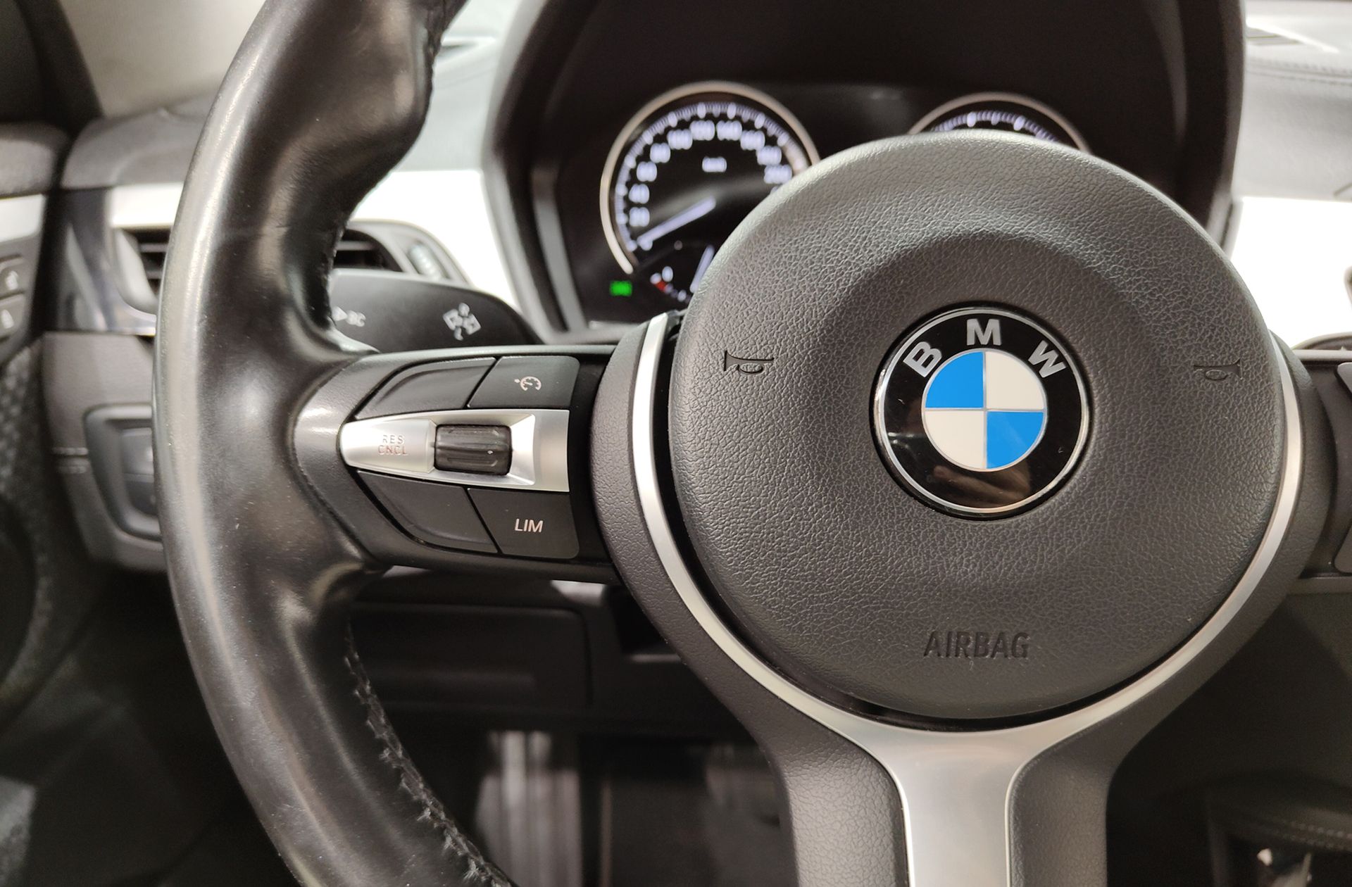 BMW X2 sDrive18i - foto 23