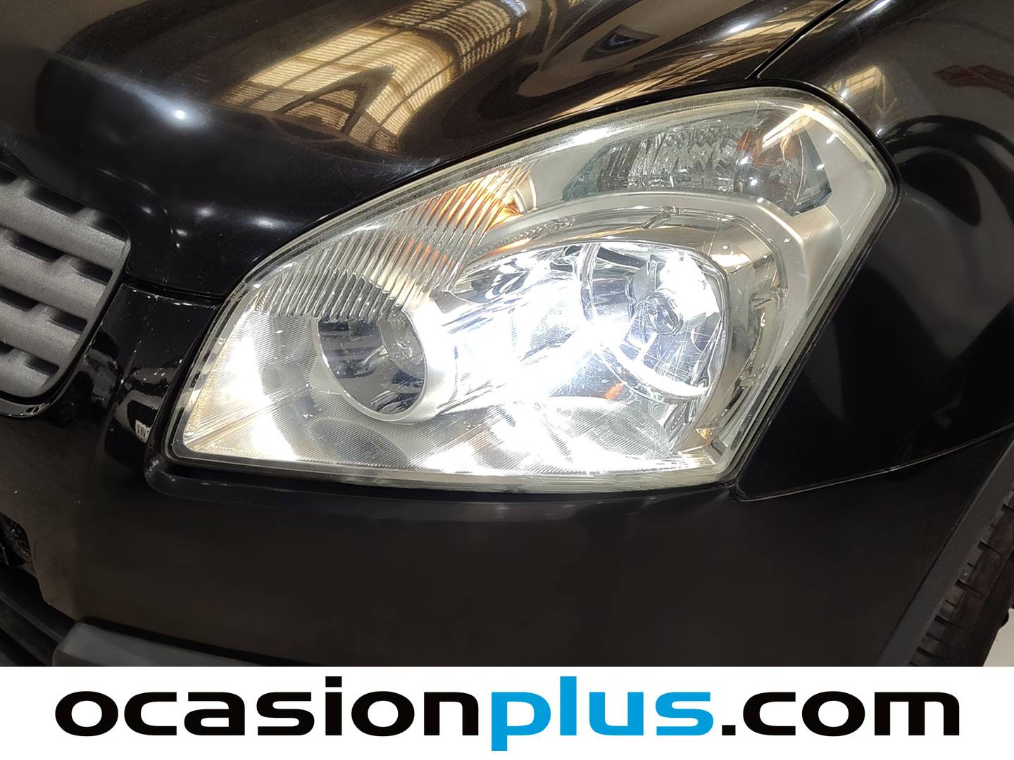Extras y acabados del Nissan QASHQAI Nissan Qashqai 2.0 Tekna 4x2 (140 CV)