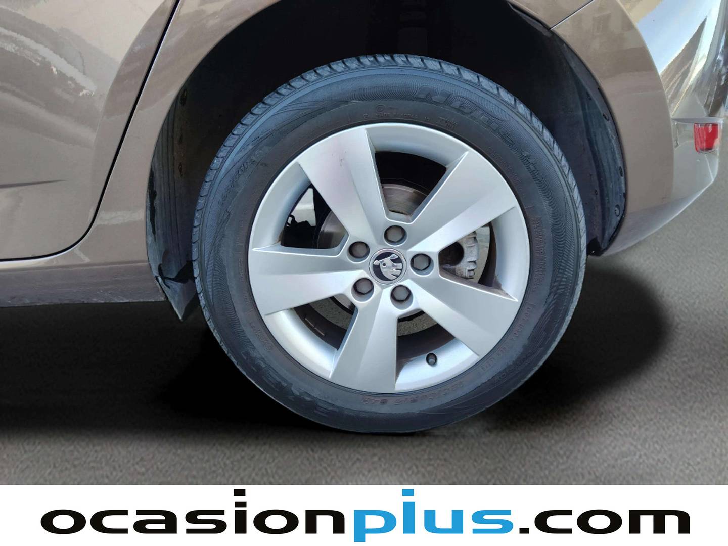 Skoda Fabia Skoda Fabia 1.0 TSI Like DSG (110 CV) automático