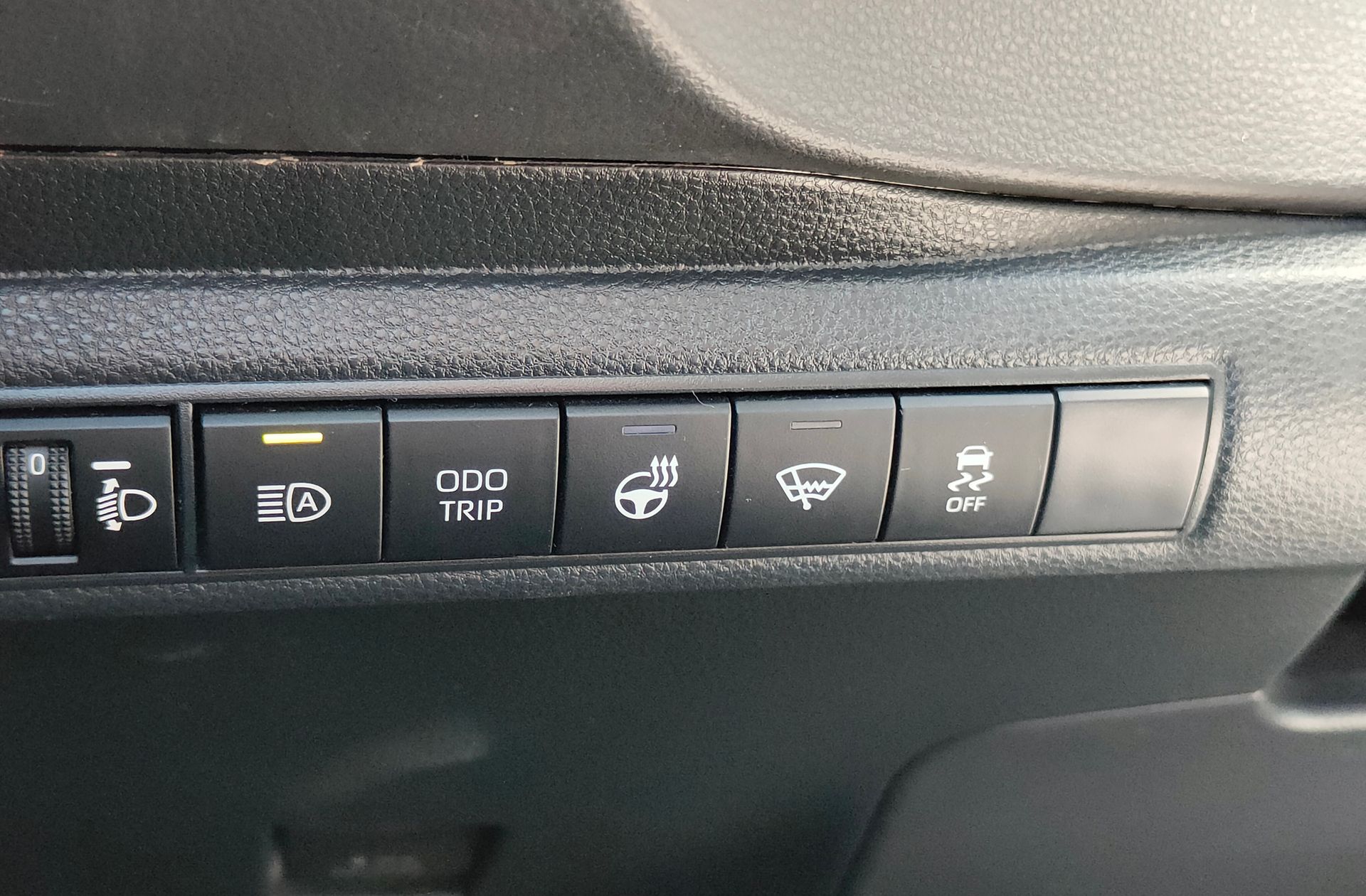Toyota Corolla 140H Style - foto 31