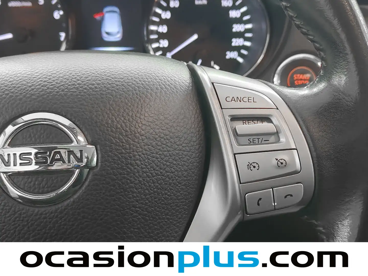 Foto Nissan QASHQAI Nissan Qashqai 1.2 DIG-T N-Connecta 4x2 XTronic (115 CV)