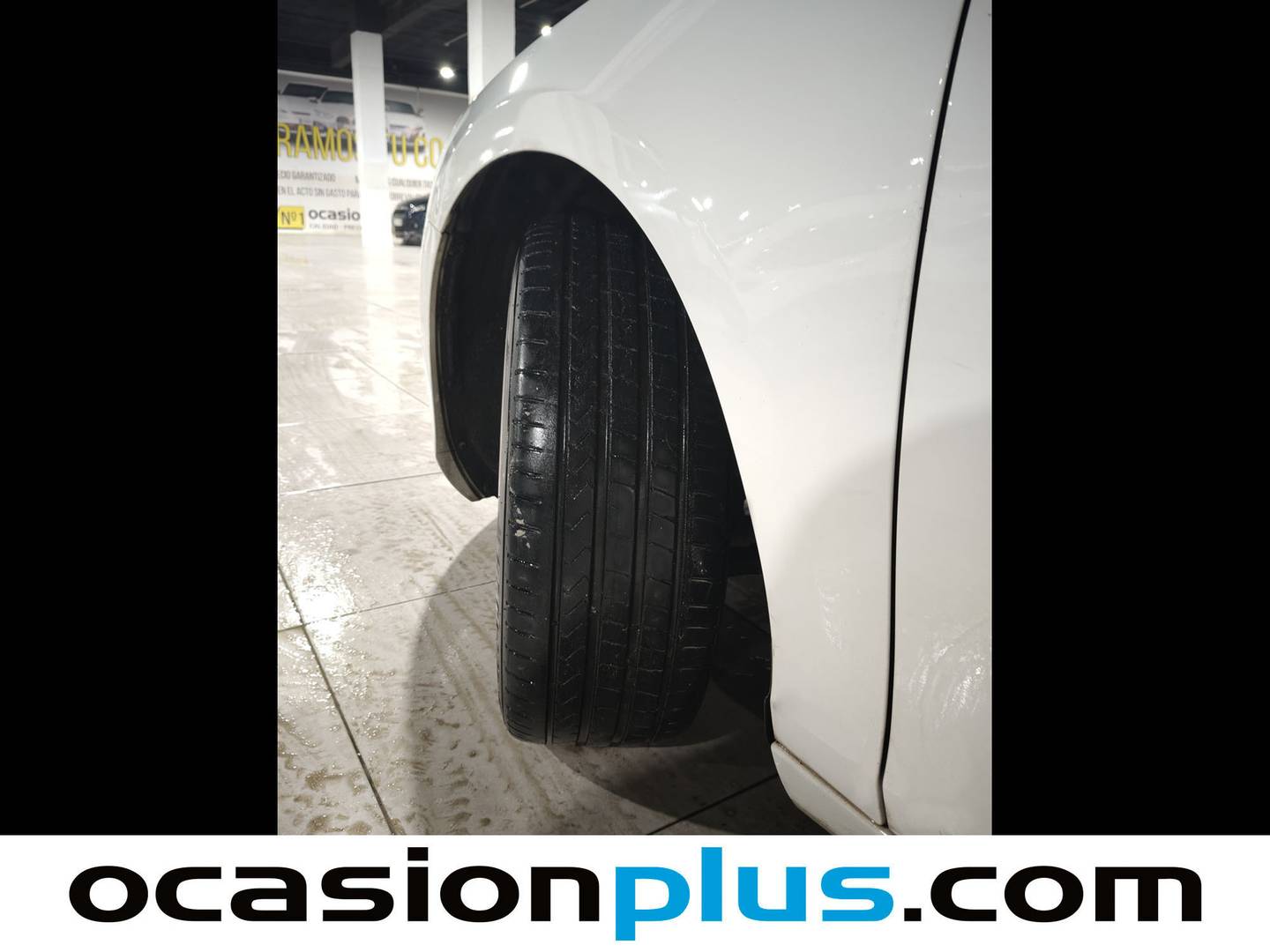 Foto Volvo V40 Volvo V40 2.0 D3 Momentum Auto (150 CV)