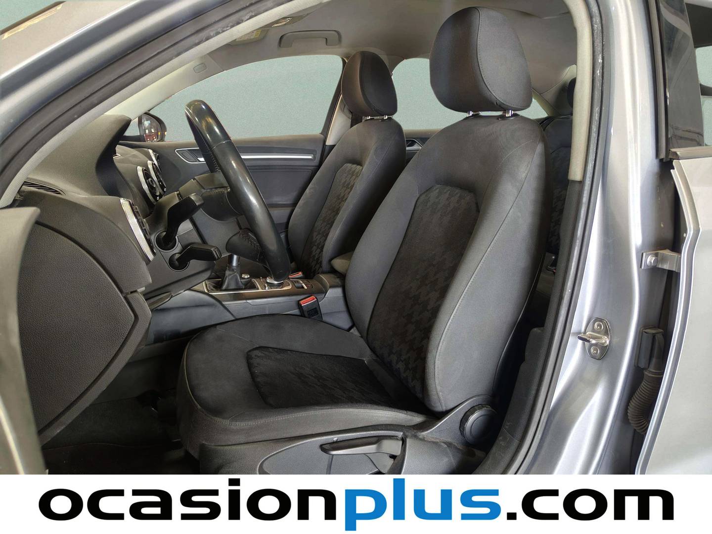 Foto asientos delanteros Audi A3 Audi A3 Sedan 1.6 TDI clean diesel (110 CV)
