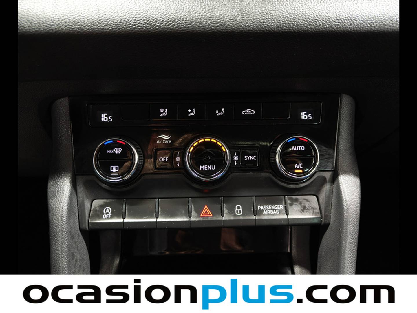 Foto Skoda Karoq Skoda Karoq 1.5 TSI ACT Ambition DSG (150 CV)