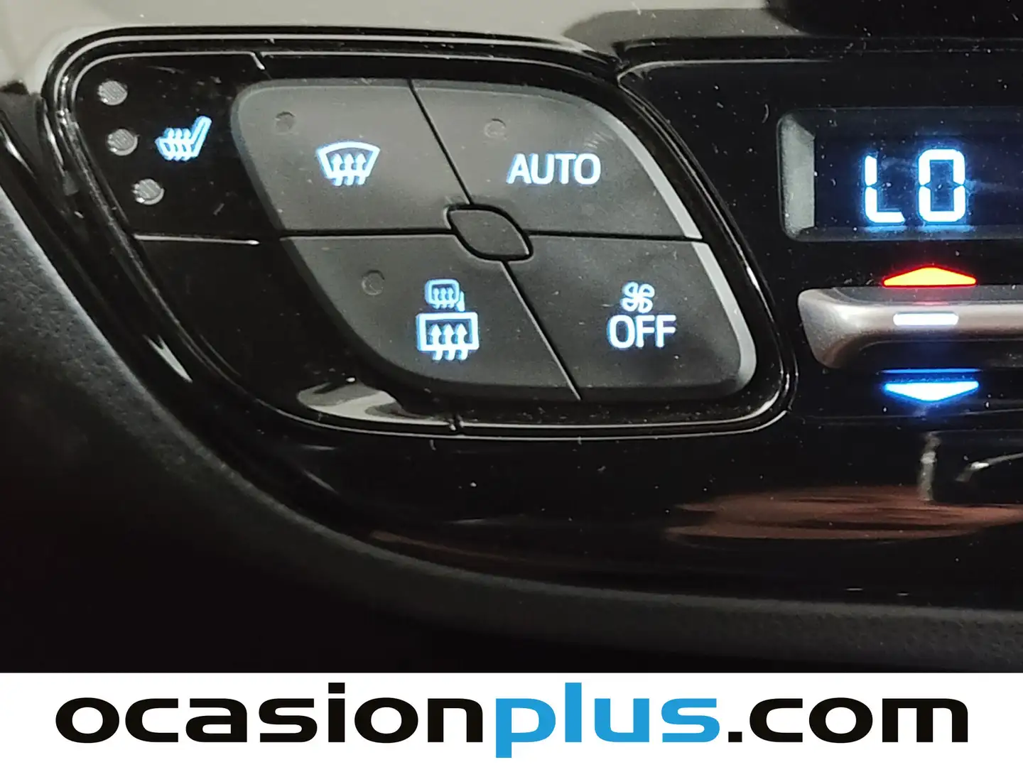 Foto Toyota C-HR Toyota C-HR 1.8 125H Dynamic Plus (122 CV)