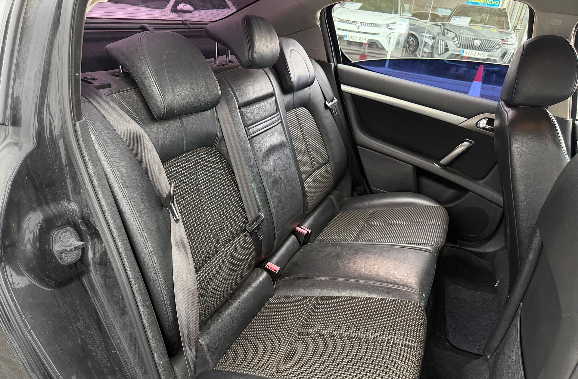 Peugeot 407 ST Sport Pack HDi 136 - foto 12