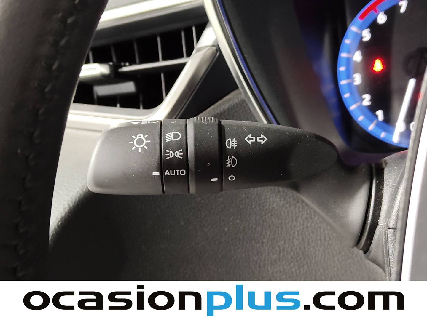 Accesorios del Toyota Corolla Toyota Corolla 1.8 125 Híbrido Active Tech E-CVT (122 CV)