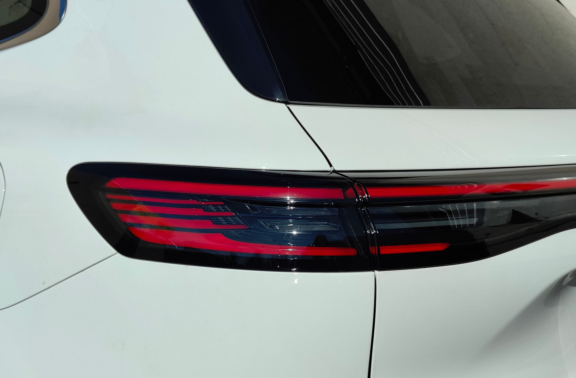 Geely Starray EM-i 1.5 PHEV Pro - foto 15