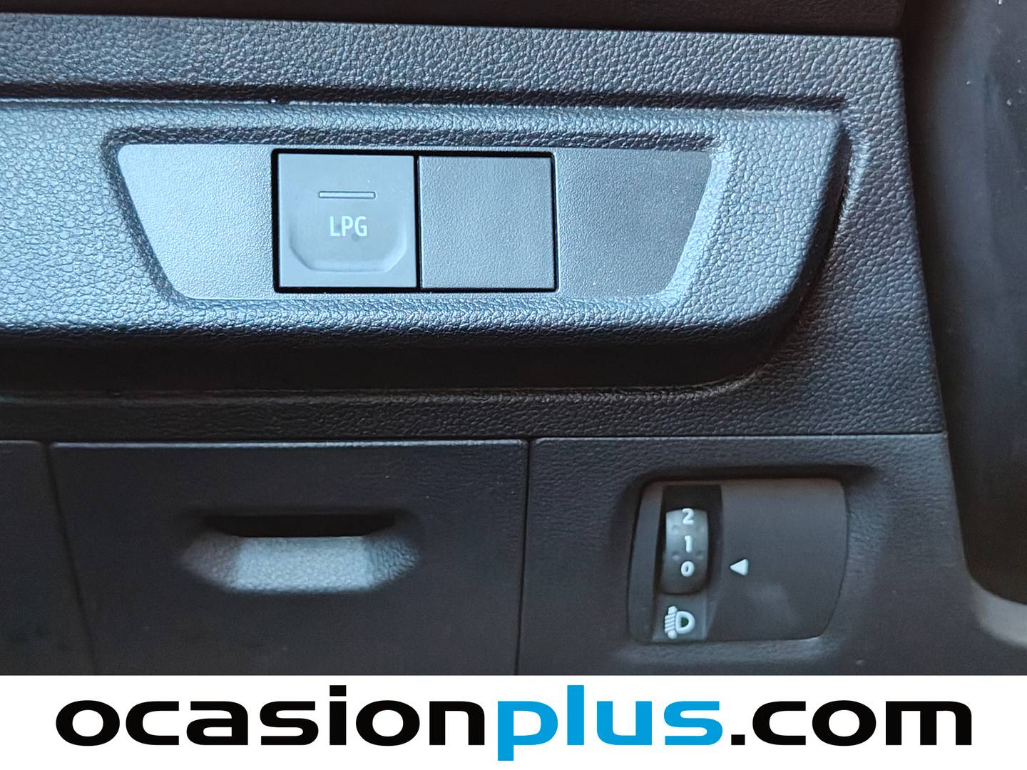 Equipamiento del Dacia Sandero Dacia Sandero Expression (100CV) ECO-G