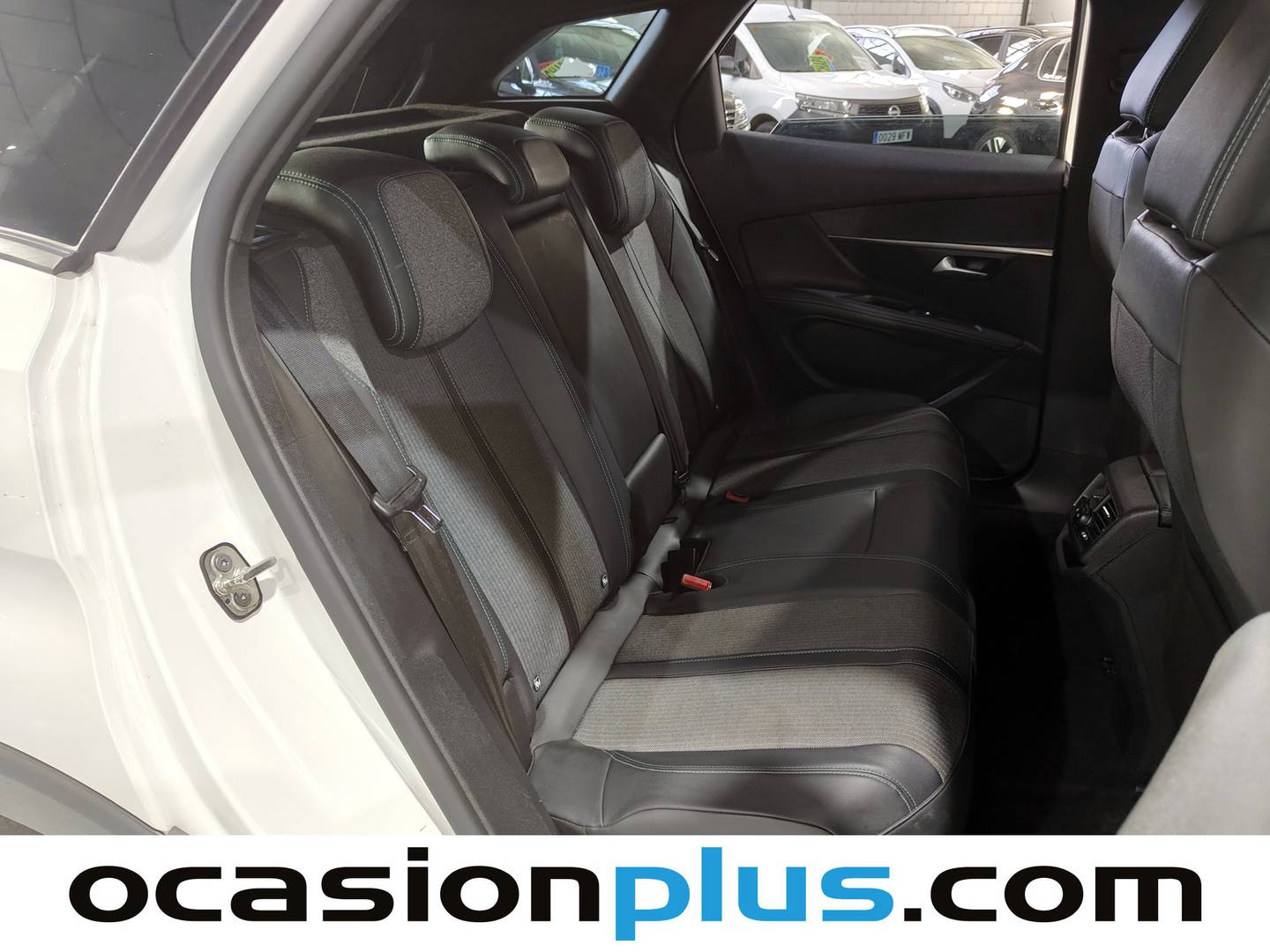 Peugeot 3008 Hybrid Peugeot 3008 Hybrid 300 Allure Pack e-EAT8  (300 CV) automático